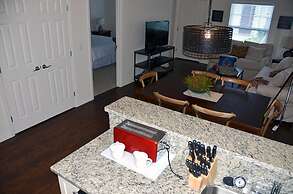 Lucaya 3 Bedroom 2 Bath Townhome!