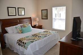 Lucaya Village Resort - 3 Beds and 2 Baths. ID: 57417