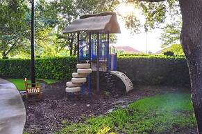 Nov Special at Lucaya 3 Beds 2 Baths Id:57792