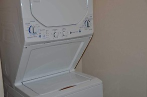 Lucaya 4 Bedrooms 3 Baths Townhome With Central Kitchen