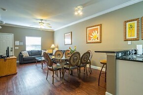 Lucaya 3 Bedroom 2 Bath First Floor Townhome