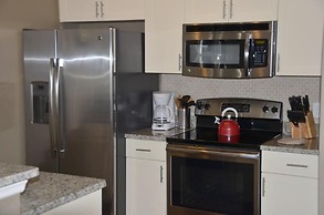 November Promo at Lucaya 3 Beds 2 Baths Id:59007