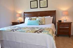 Modern Lucaya 4 Bedrooms 3 Baths Townhome