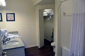 Nov Special at Lucaya 3 Beds 2 Bath ID: 61205