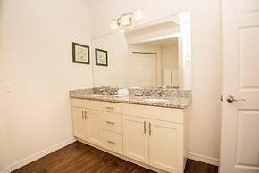 December Special LV 3 Beds 2 Baths Id:61208