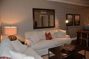 Lucaya 3 Bedrooms 2 Bathrooms Townhome With Free Wifi