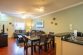 Lucaya 3 Bedroom 2 Bath Townhome With Zero Entry Resort Pool