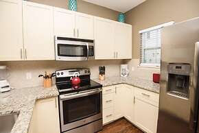 Lucaya 4 Bedrooms 3 Baths Townhome With Starwars Bedroom!