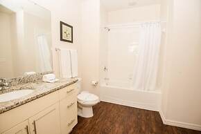 Lucaya 4 Bedrooms 3 Baths Townhome With Starwars Bedroom!