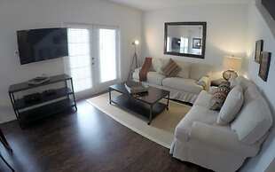 December Special Lucaya 4 Bed 3 Bath Id:236904