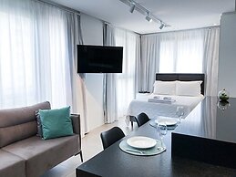 ZEE Studios a 200m da beira-mar norte