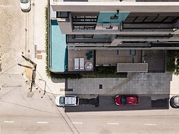 ZEE Studios a 200m da beira-mar norte