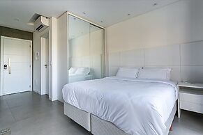 ZEE Studios by Viva - Studios a 200m da beira-mar norte