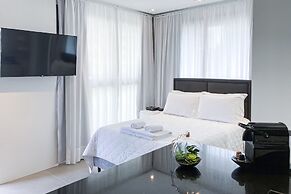 ZEE Studios a 200m da beira-mar norte