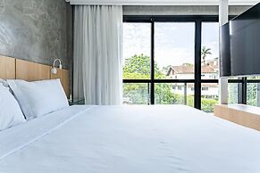 ZEE Studios a 200m da beira-mar norte