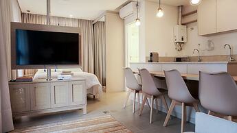 ZEE Studios a 200m da beira-mar norte