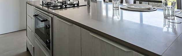 ZEE Studios a 200m da beira-mar norte