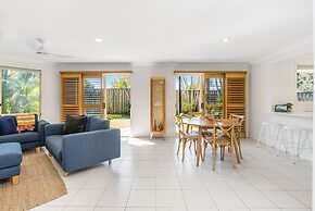 Bayside Court Apartments