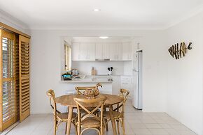 Bayside Court Apartments