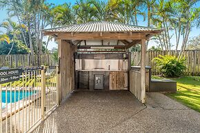 Bayside Court Apartments