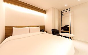 Busan Seomyeon Business Hotel J7