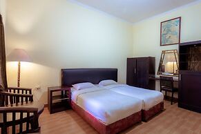 Hotel Mahkota Plengkung