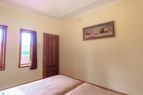 Hotel Mahkota Plengkung