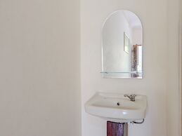 Hotel Mahkota Plengkung