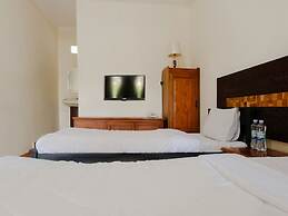 Hotel Mahkota Plengkung