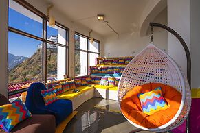 goSTOPS Mussoorie Picture Palace - Hostel