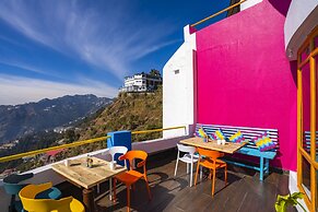 goSTOPS Mussoorie Picture Palace - Hostel