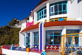 goSTOPS Mussoorie Picture Palace - Hostel