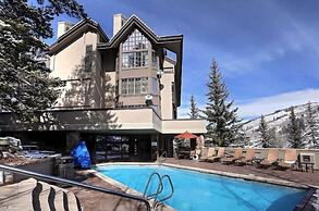Beaver Creek Pines 4 Bedroom Ski in, Ski out Vacation Rental With Rest