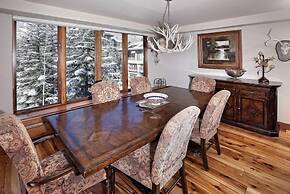 Beaver Creek Pines 4 Bedroom Ski in, Ski out Vacation Rental With Rest