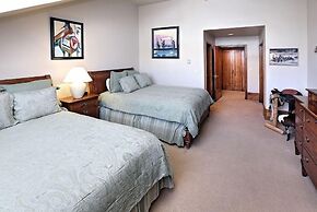 Beaver Creek Pines 4 Bedroom Ski in, Ski out Vacation Rental With Rest