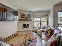 4 Bedroom Ski in Condo Only One Block From Historic Downtown, Shopping
