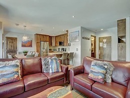 4 Bedroom Ski in Condo Only One Block From Historic Downtown, Shopping