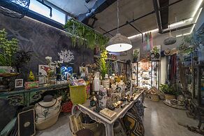 Newkings Boutique Hotel