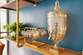 Tago Hotel - Suong Nguyet Anh