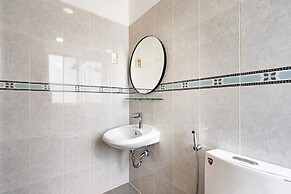 Tago Hotel - Suong Nguyet Anh