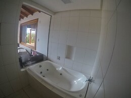 Cabana à Beira D'água Linda Vista