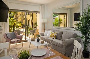 Playa Laguna Beach Condos