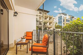 Playa Laguna Beach Condos