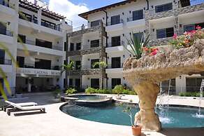 Playa Laguna Beach Condos