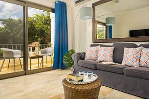 Playa Laguna Beach Condos