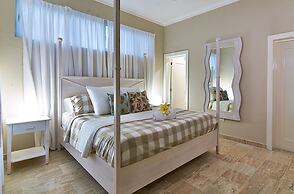 Playa Laguna Beach Condos