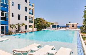 Playa Laguna Beach Condos