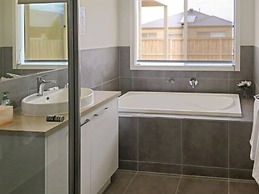 New Torquay Beaches Deakin Uni Hospitals