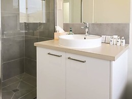 New Torquay Beaches Deakin Uni Hospitals