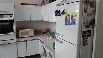 Cozy Demi Suite In Friendly House